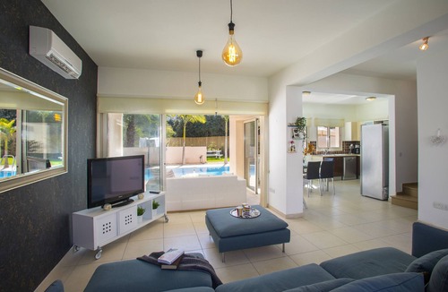 Pernera Villa | Protaras Villa Michelle 10