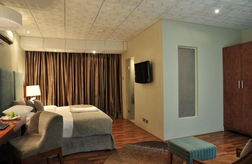 Warri Hotel | Protea Hotel by Marriott Delta