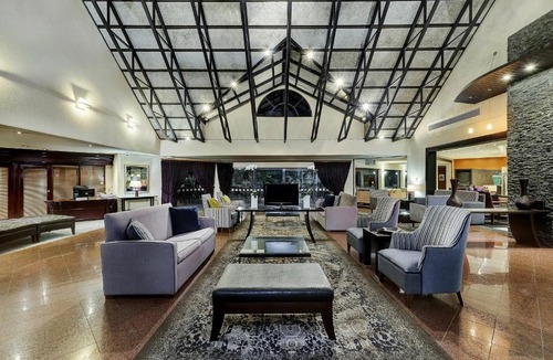 Greater Johannesburg Metropolitan Area Hotel | Protea Hotel by Marriott Midrand