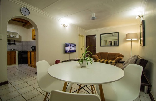 Rustenburg Apartment | Protea Park Self Catering