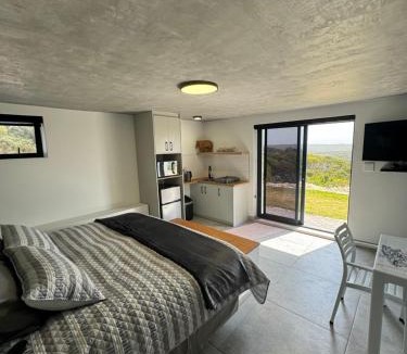 L'Agulhas House | Protea32