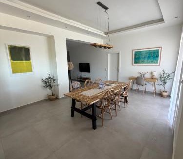 Marathopoli House | Proti Mare Villa by Toffee Homes