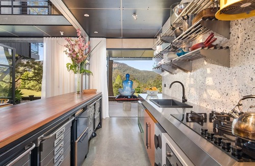Upper Kangaroo River House | Protohouse No. V, Upper Kangaroo River, Kangaroo V
