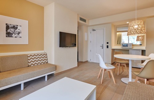 Sa Coma Apartment | Protur Badí­a Park Aparthotel
