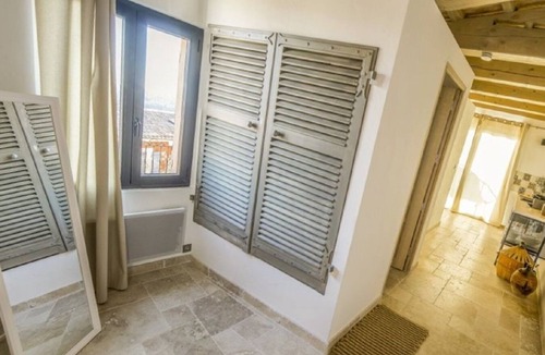 Callas House | Provencal farmhouse in the Var hinterland