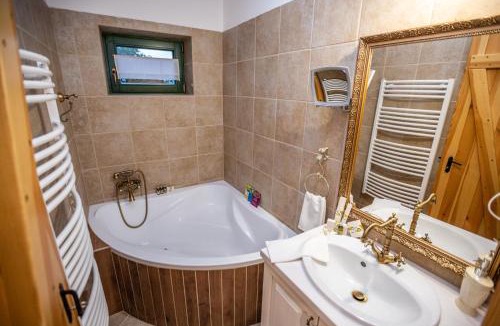 Decs Hotel | Provence Birtok