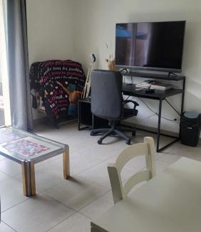 Neoules Apartment | provence