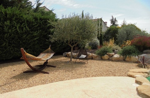 Carpentras Cottage | Provence, its lavender, the song of the cicadas, the sun . Let yourself be seduced .