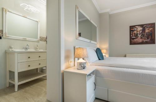 Arad Apartment | Provence