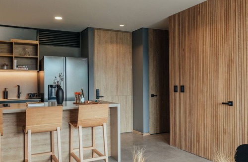 Las Lomas I Apartment | Provenza - Private Balcony & Hot Tub - Pool - Deluxe - Wake 1115