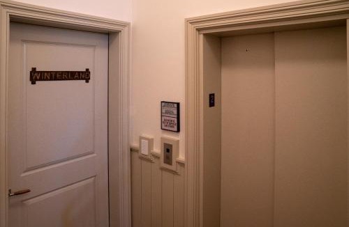 Crested Butte Hotel | Public House Lofts