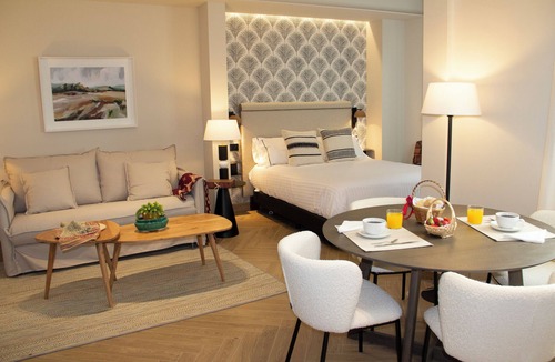 San Francisco-Ribera Hotel | Puerta de la Ribera Suites