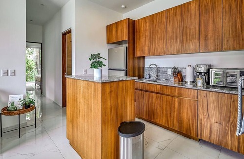 Diaz Ordaz Condo | Puerto Vallarta Palm Retreat