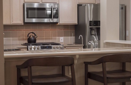 Downtown Seattle Apartment | Puget Sound Views Elegant 2BR Walk to Pike Place