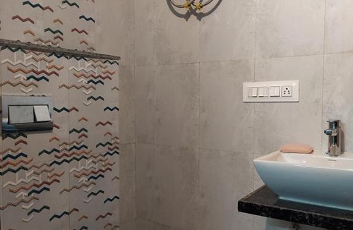 Kota Apartment | Pukhraj element