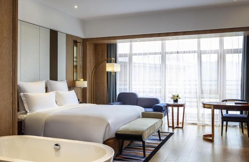 Songjianghe Hotel | Pullman Changbaishan Resort