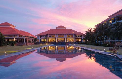 Ngu Hanh Son Resort | Pullman Danang Beach Resort