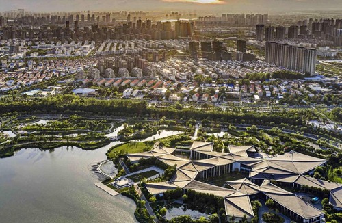 Longting District Hotel | Pullman Kaifeng Jianye