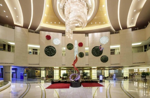 Lanshan District Hotel | Pullman Linyi Lushang