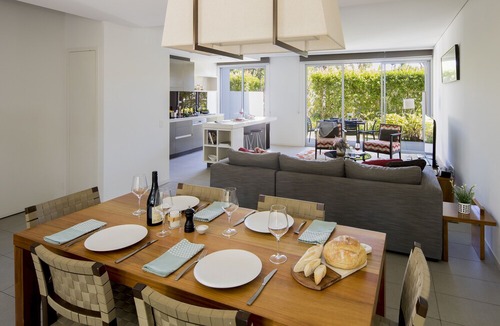 Magenta Shores Hotel | Pullman Magenta Shores Resort