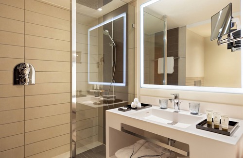 12th Arrondissement Hotel | Pullman Paris Centre-Bercy