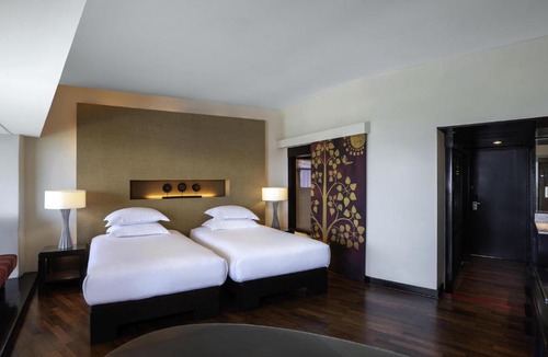 Karon Resort | Pullman Phuket Karon Beach Resort