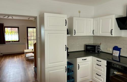 Abhorn Apartment | Pumphuts Scheune Ferienwohnungen Nr 5 - 9 beim Freizeitpark Plohn
