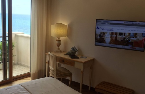 Marina del Cantone Hotel | Punta Campanella Resort & SPA