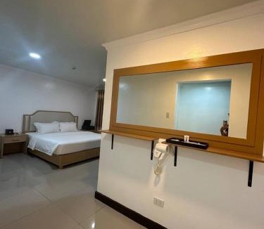 Clark Hotel | PUNTA CLARK HOTEL