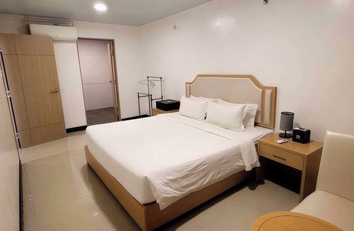 Clark Hotel | PUNTA CLARK HOTEL