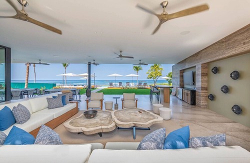 Punta de Mita Apartment | Punta Pacífico 7 in Pacífico Estates by Mita Residential. Staff, Golf Carts, Cinema, Pool