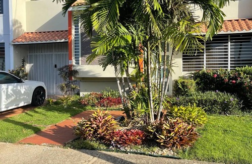 Sabana Seca House | Punta Salinas Oasis