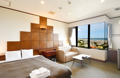 Hiyagon Hotel | Purari