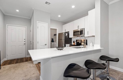 McDowell Mountain Apartments Apartment | Pure Suites 2 Bed Scottsdale McDowell Gym Pool