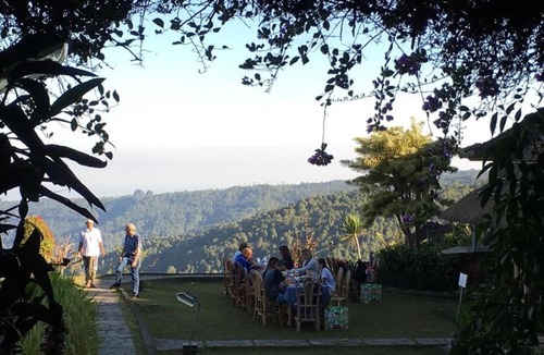 Munduk Resort | Puri Lumbung Cottages Restaurant & Spa Munduk