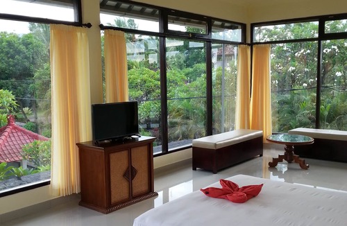 Lovina House | Puri Mandhara Lovina