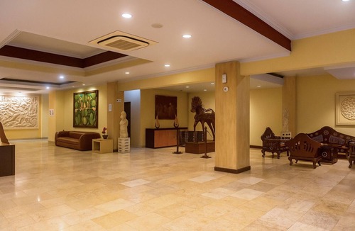 Denpasar Barat Hotel | Puri Saron Hotel Denpasar