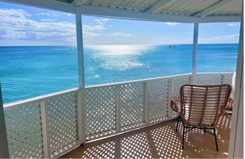 Mullins Villa | Purple Rain:Ocean Bliss on Mullins Beach, Direct SeaViews, 2 Bed/2 Bath, WiFi