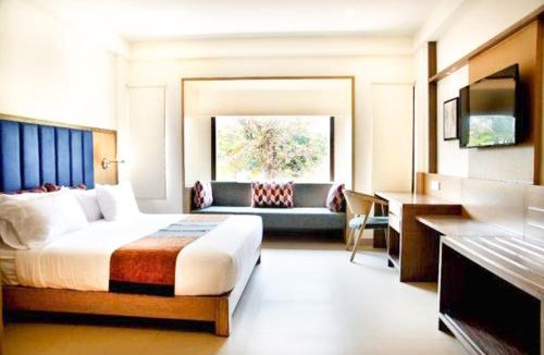 Narasapura Hotel | Purple Cloud Hotel
