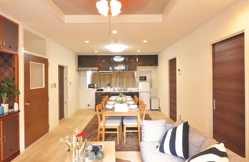 Chatan Villa | Purple House