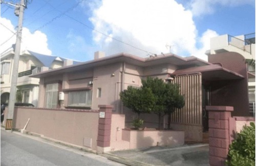 Chatan Villa | Purple House
