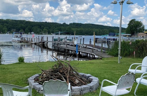 Canadohta Lake Cottage | Purple Martin Cottage: Cozy Rustic Lakefront Escape at The Pier, Perfect for 2!