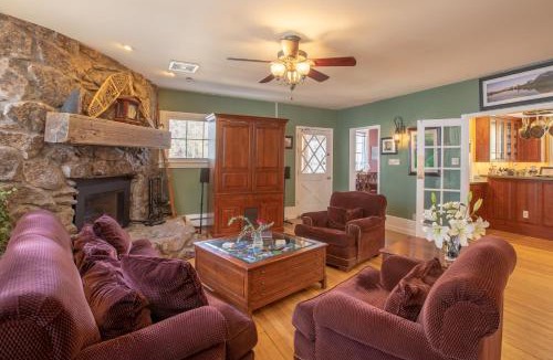 Crested Butte Bed & Breakfast | Purple Mountain Bed & Breakfast & Spa