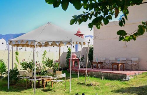 Village Hokra Hotel | Pushkar Desert Karni Camp