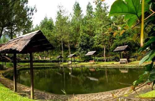 Lembang Hotel | Puteri Gunung Hotel