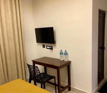 Perumbaikad Cabin | Puthookkadans Mareena Lodge