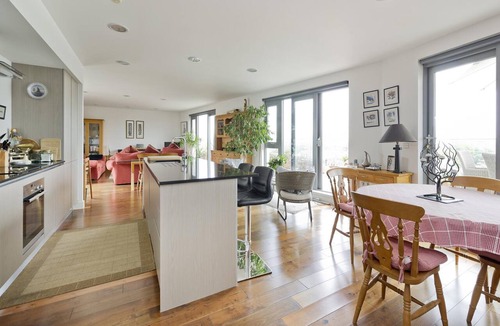 East Putney Apartment | Putney Rooftops