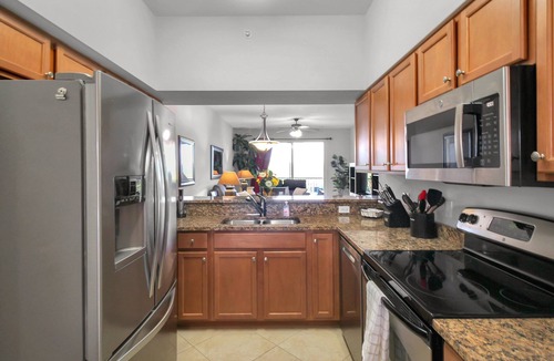 Bradenton Condo | Putterly Perfect 3rd Floor Golf Front Condo