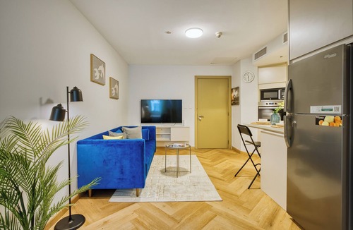 Jumeirah Lake Towers Apartment | PVH - Cozy Central Studio - Dubai Gate 1
