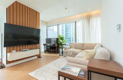Dubai Marina Apartment | PVH - Marina Gate 2 - Harmonious 2BR with Sea View